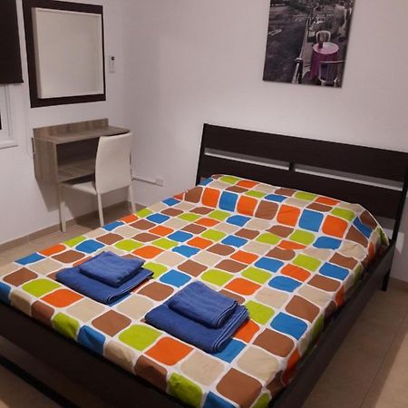 Holiday Home Larnaca Eksteriør billede